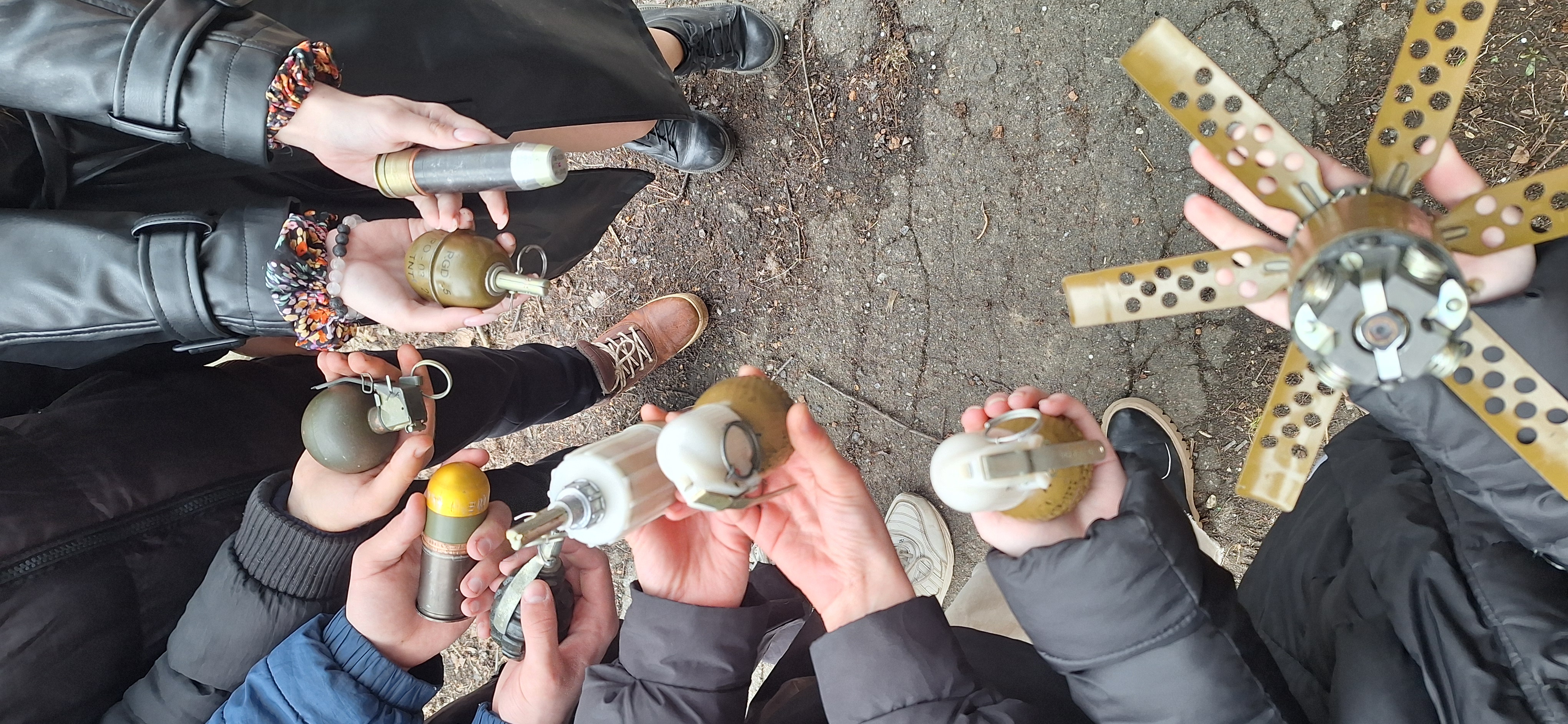 Який час - таке й наочне приладдя